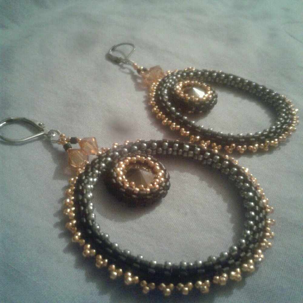Hoop ring earrings - Picture 6 of 6